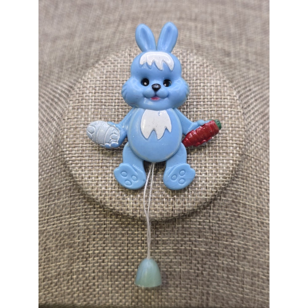 Vtg blue bunny rabbit pull-string brooch Pin Creative Creations 1978 egg carrot